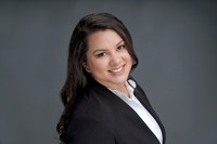 Headshots Diana E 05-26-2022