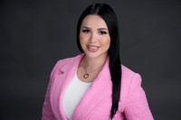 Headshot Clarissa 06-15-2023